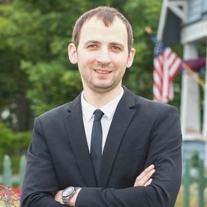 Meet your Posher, Leo yugi